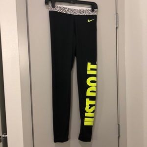 Nike leggings